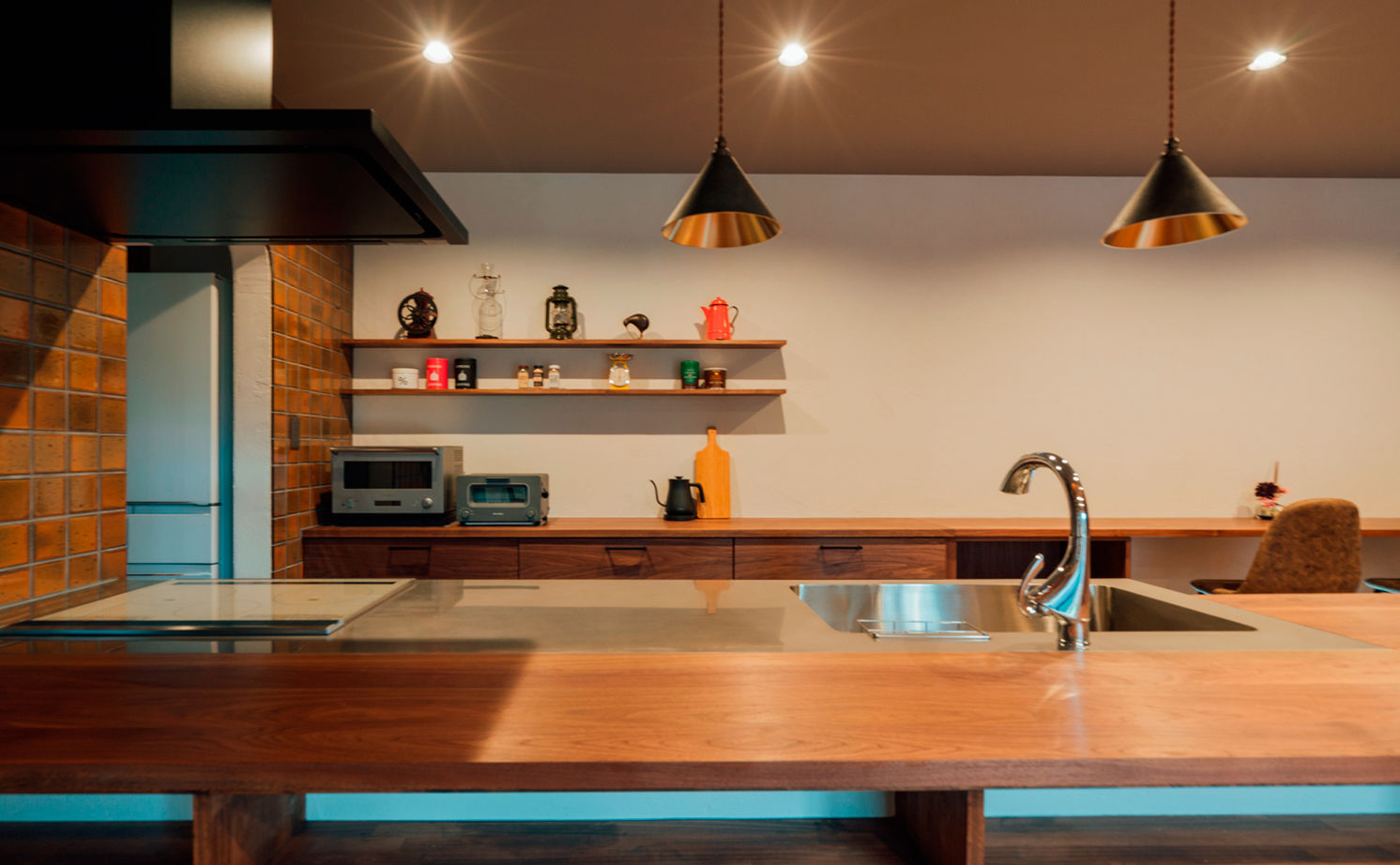 チェックハウス 【平屋/30坪/コの字/中庭】鉄骨階段が使いたくて平屋に小屋裏をプラス。「カフェみたいな家になりました」の建築実例画像5