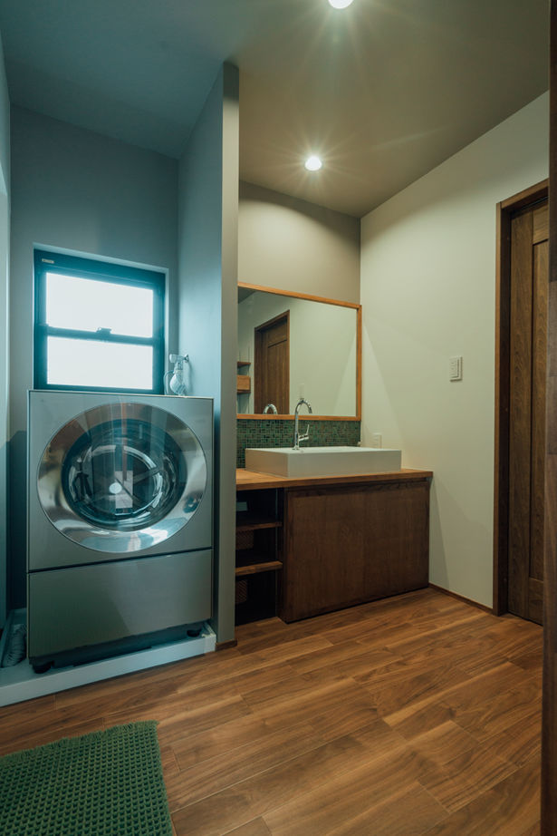 チェックハウス 【平屋/30坪/コの字/中庭】鉄骨階段が使いたくて平屋に小屋裏をプラス。「カフェみたいな家になりました」の建築実例画像19