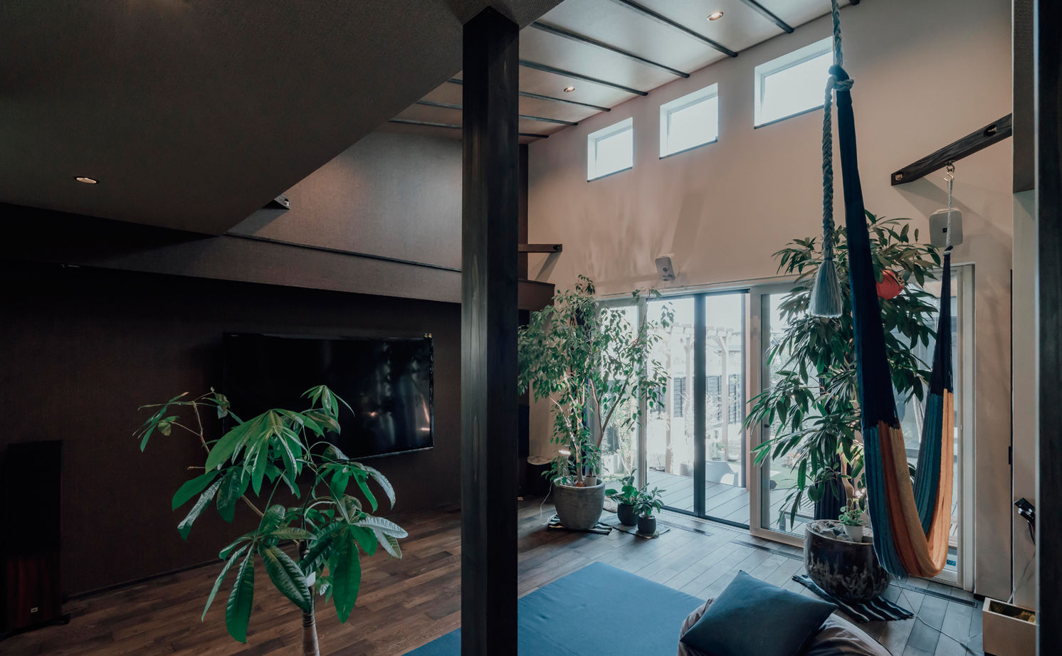 チェックハウス 【平屋/30坪/全館空調/岐阜市】アジアンリゾートの気分をわが家で。趣味を満喫する40代夫婦の平屋暮らしの建築実例画像9