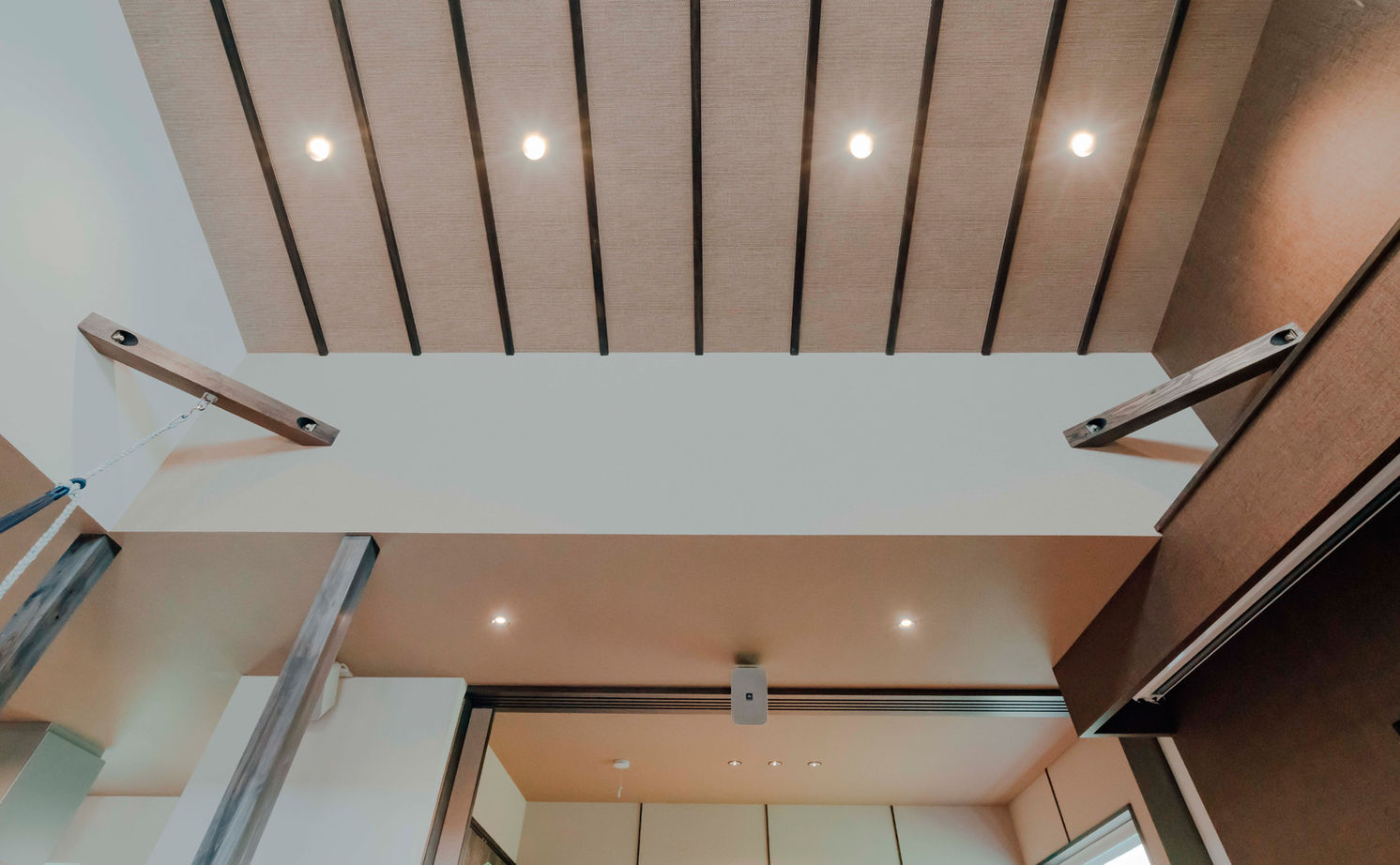 チェックハウス 【平屋/30坪/全館空調/岐阜市】アジアンリゾートの気分をわが家で。趣味を満喫する40代夫婦の平屋暮らしの建築実例画像13