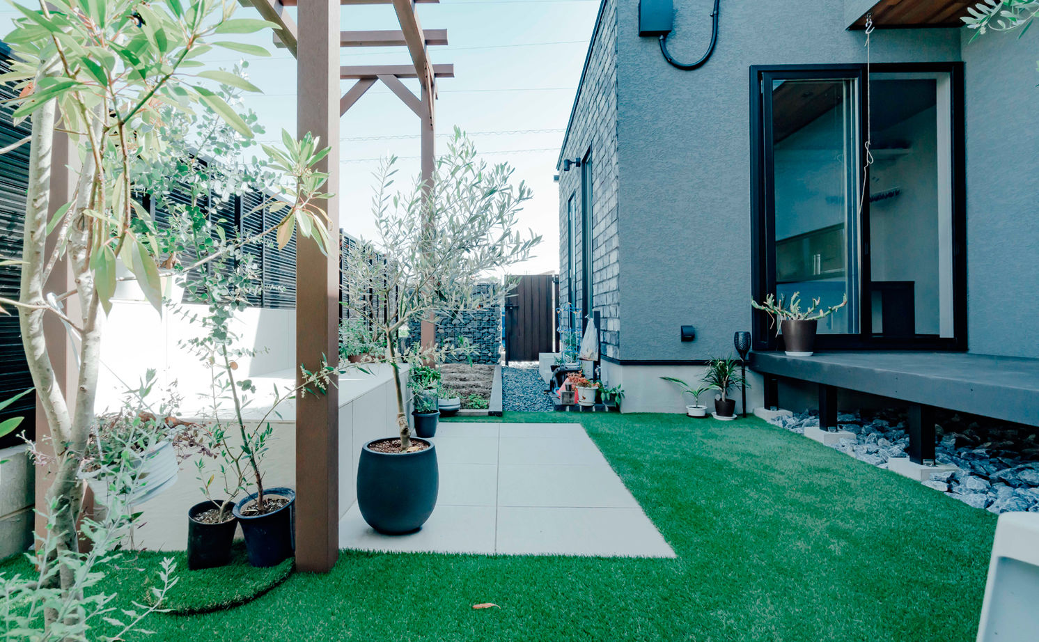 チェックハウス 【平屋/30坪/全館空調/岐阜市】アジアンリゾートの気分をわが家で。趣味を満喫する40代夫婦の平屋暮らしの建築実例画像17