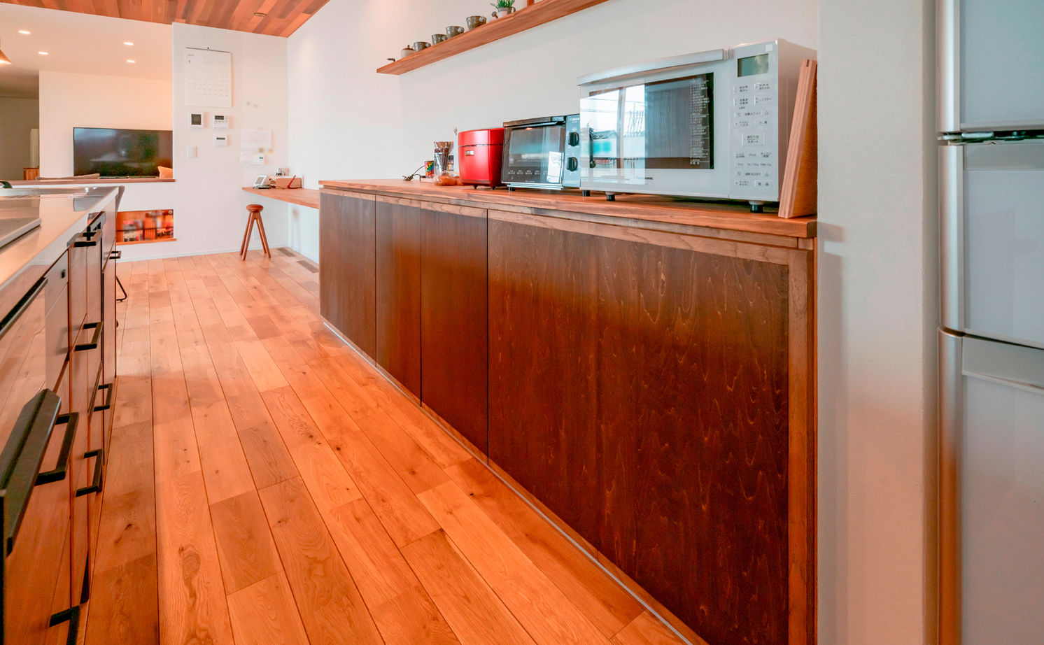 チェックハウス 【平屋/3000万円台/30坪台/コの字】自然素材のシンプルな平屋「全館空調で開放的な空間でも家じゅう快適」の建築実例画像12