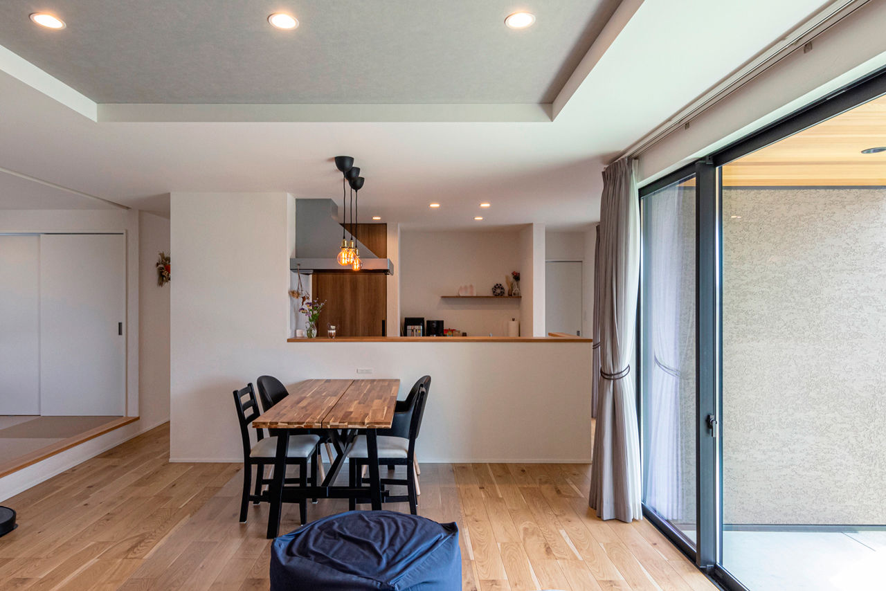 チェックハウス 【2000万円台/30坪台/3LDK/変形地/間取り】変形地でコストダウン。平屋のように暮らす家事ラク子育てハウスの建築実例画像3