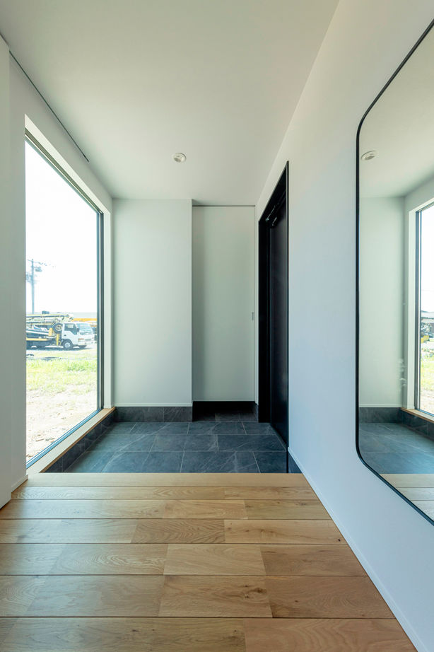 チェックハウス 【岐阜県/ウッドデッキ/ZEH】平屋のように暮らせて家事ラクも叶う間取り。収納もたっぷりな子育てハウスの建築実例画像6