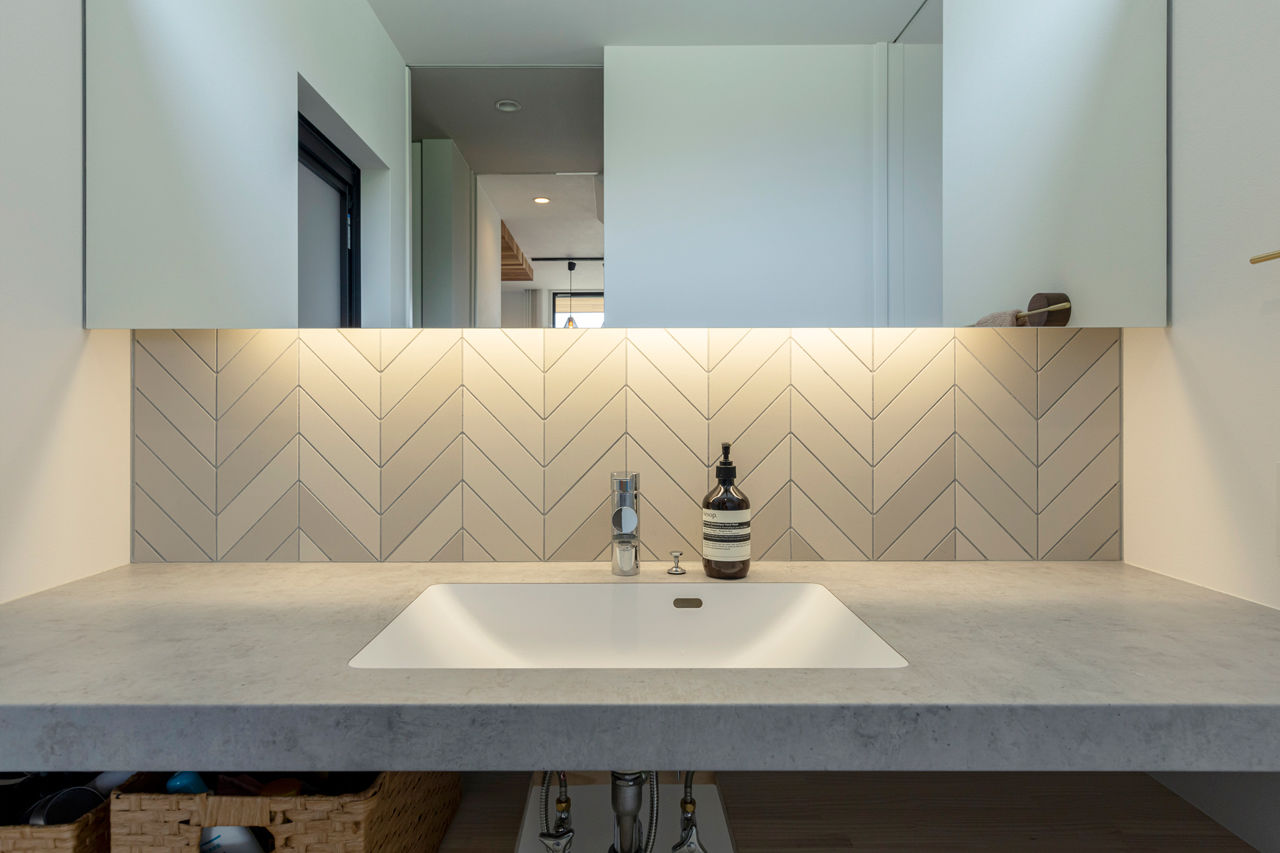 チェックハウス 【岐阜県/ウッドデッキ/ZEH】平屋のように暮らせて家事ラクも叶う間取り。収納もたっぷりな子育てハウスの建築実例画像7