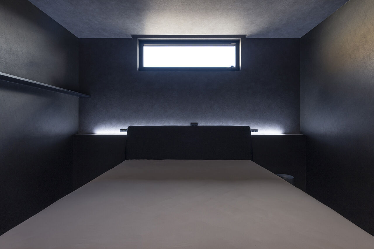 チェックハウス 【平屋/60坪台/ガレージハウス/全館空調/土岐市】勾配天井×中庭で開放感にこだわった上質な邸宅の建築実例画像5