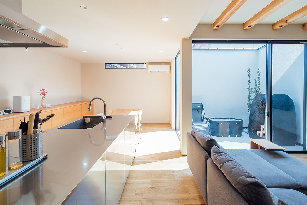 チェックハウス 【30坪台/2000万円台/一宮市/中庭】光に包まれ、風がそよぐ、中庭のある暮らしの建築実例画像5