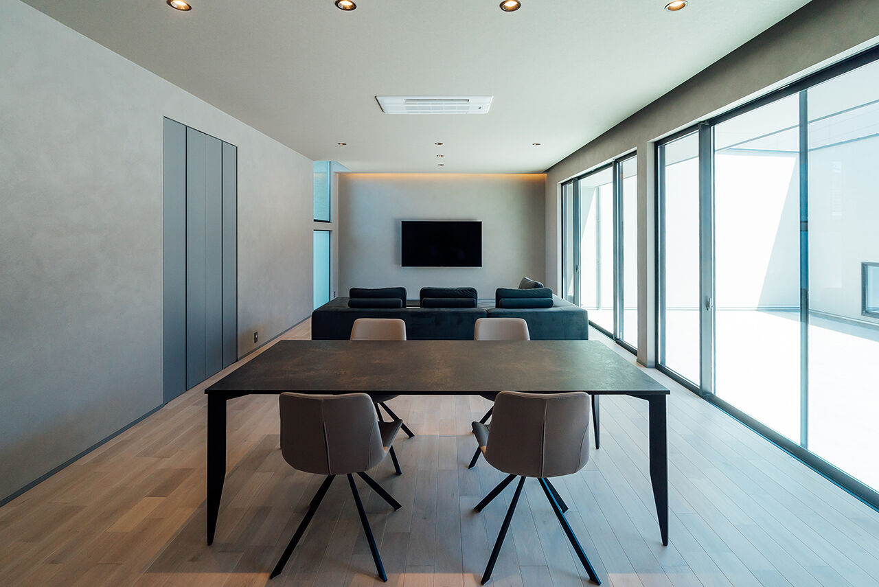 チェックハウス 【平屋/50坪台/4000万円台/ビルトインガレージ/中庭】建築家と二人三脚。満足度の高い家づくりの建築実例画像4