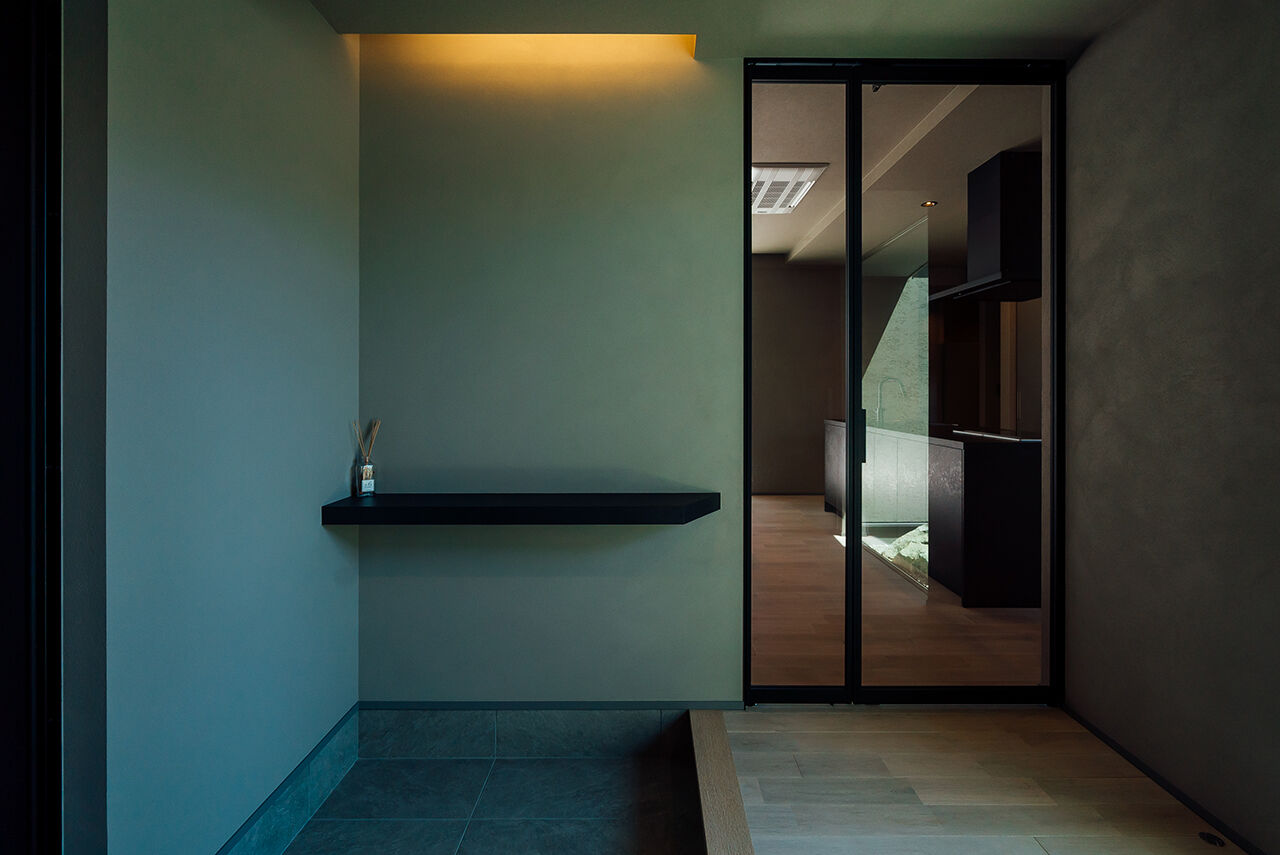 チェックハウス 【平屋/50坪台/4000万円台/ビルトインガレージ/中庭】建築家と二人三脚。満足度の高い家づくりの建築実例画像8