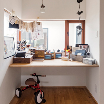 チェックハウス 【2000万円台/間取り図有/平屋風】無垢の木、漆喰の素材感をいかしたシンプル＆ナチュラルな中庭のある家の建築実例画像6