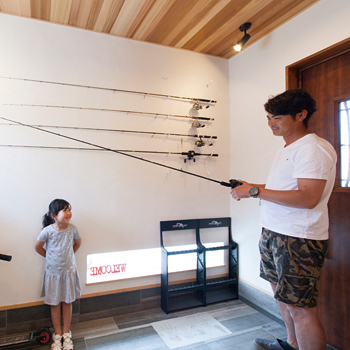 チェックハウス 【2000万円台/間取り図有】住宅密集地でもこの開放感！公園がわりの中庭では毎週ＢＢＱも楽しんで。の建築実例画像7