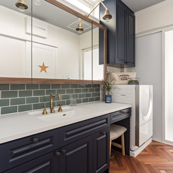 チェックハウス 【3000万円台/ガレージ】カリフォルニアの住まいを実現！アメリカン雑貨コレクターが建てたガレージハウスの建築実例画像7