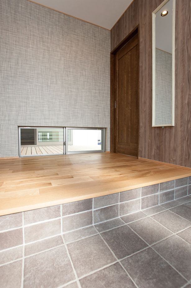 チェックハウス 【平屋/2000万円台/間取り図有】居酒屋風ダイニングキッチンで家飲み。リゾート×和モダンなかっこいい平屋の建築実例画像6