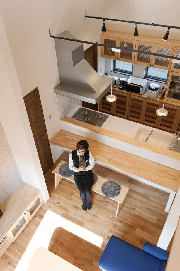 チェックハウス 【平屋/2000万円台/間取り図有】居酒屋風ダイニングキッチンで家飲み。リゾート×和モダンなかっこいい平屋の建築実例画像12