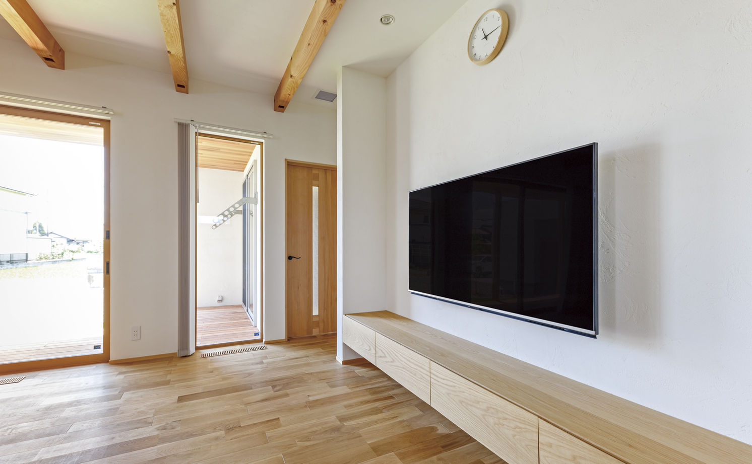 チェックハウス 【平屋/2000万円台/30坪台/コの字型】建築家デザインのシンプルモダンな平屋。「全館空調で家じゅう快適」の建築実例画像11