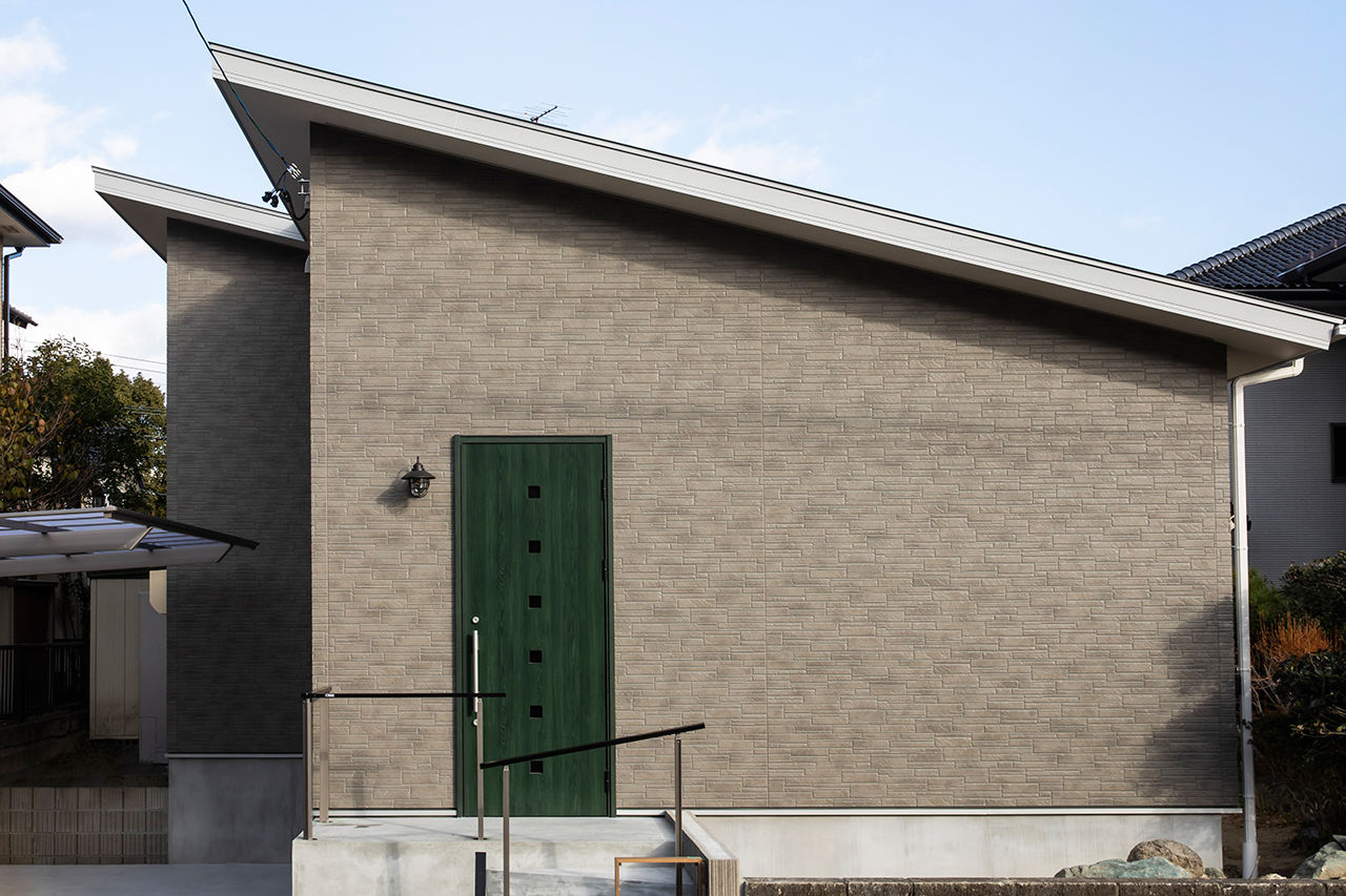 Liber（リベル） 【間取り図×ローコスト×平屋×1000万円台×建て替え】人生100年時代を快適に。60代夫婦が建てた工夫満載の家の建築実例画像2