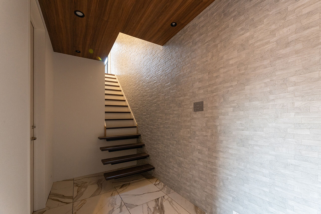 Liber（リベル） 【小牧市×ビルトインガレージ×２階LDK×間取図あり】２階ウッドデッキで季節を感じる「非・日常空間」の建築実例画像7