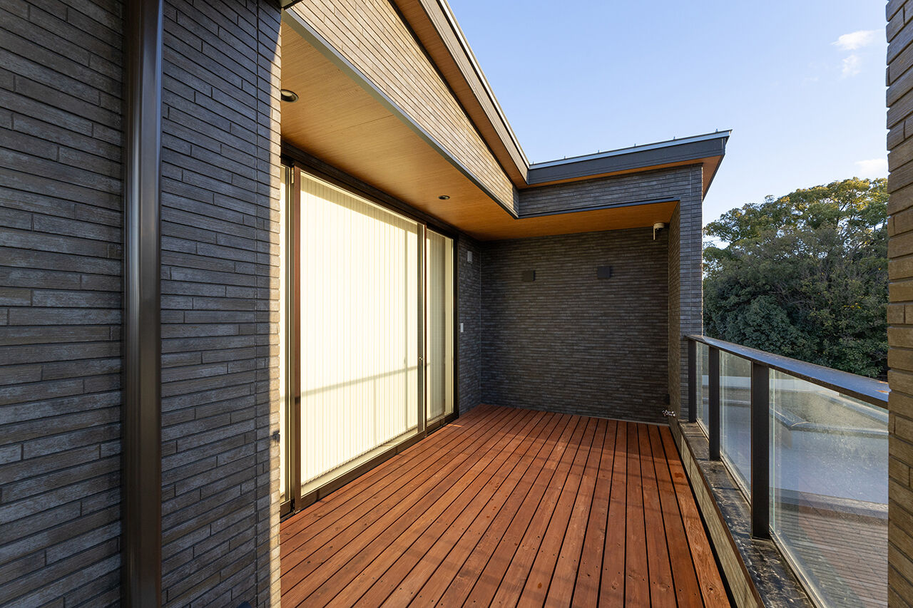 Liber（リベル） 【小牧市×ビルトインガレージ×２階LDK×間取図あり】２階ウッドデッキで季節を感じる「非・日常空間」の建築実例画像9
