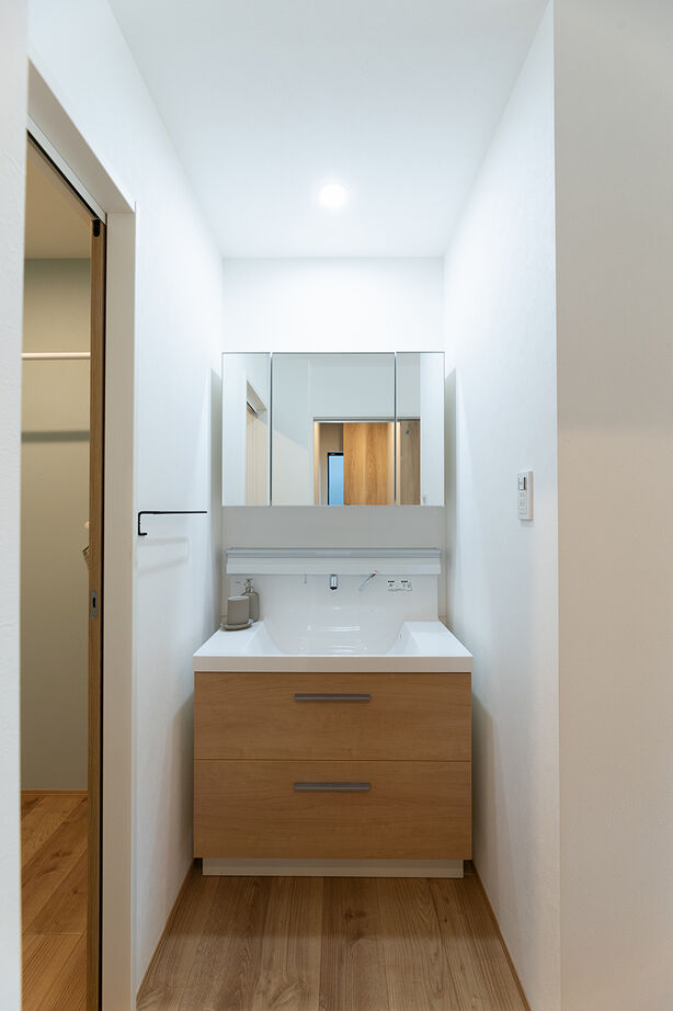 Liber（リベル） 【名古屋市×3000万円台×自然との共生×建て替え】難しい条件も何のその！柔軟な対応で納得の住まいを実現の建築実例画像9