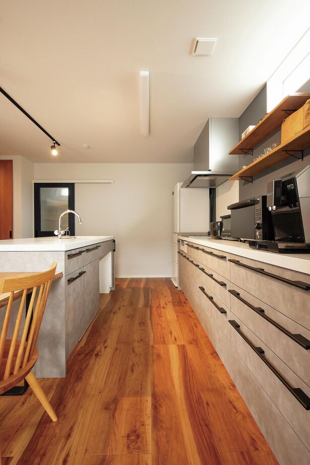 信州ハウジング 好きを散りばめて心を満たす、将来を見据えた機能的な家の建築実例画像4