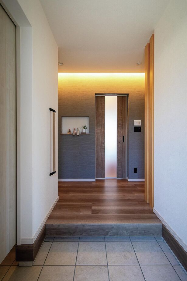 信州ハウジング 夕景に映える風情ある佇まい。年月を経てもカッコいい平屋の家の建築実例画像3