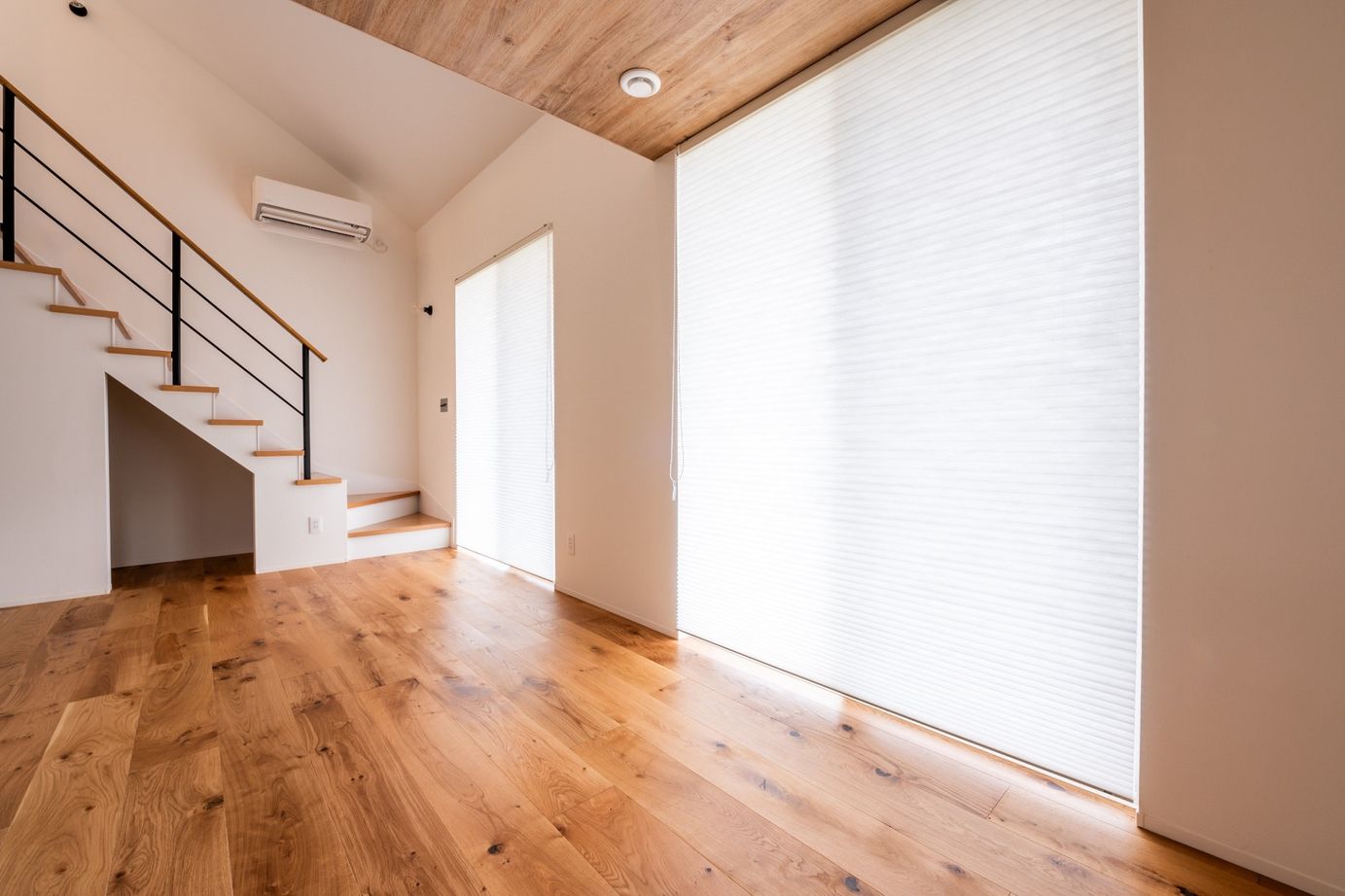 リッケンハウジング 【2000万円台/30.3坪/２階建て/アイリブスタイル】アメリカンスタイルでカフェのようなお家の建築実例画像3