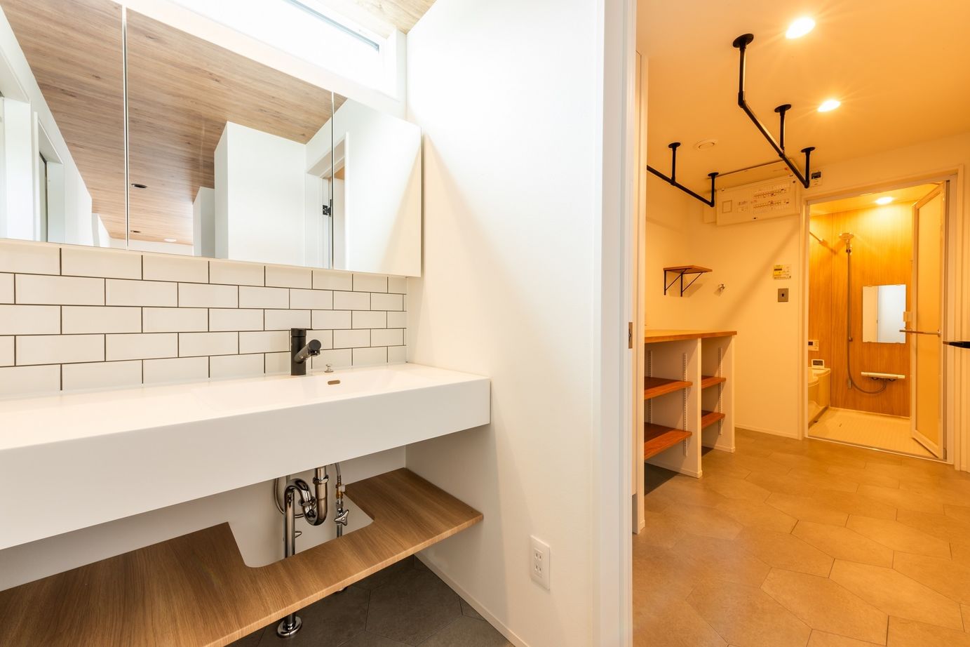 リッケンハウジング 【2000万円台/30.3坪/２階建て/アイリブスタイル】アメリカンスタイルでカフェのようなお家の建築実例画像9