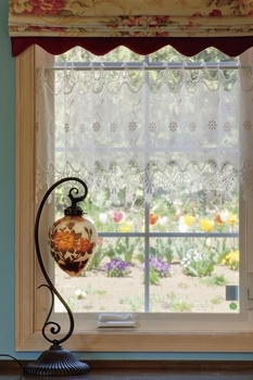 ニットーホーム 小高い丘の上に建つ「サーモンピンク色」のお家。南欧の別荘の佇まいで奏でる音楽のある日々の建築実例画像10