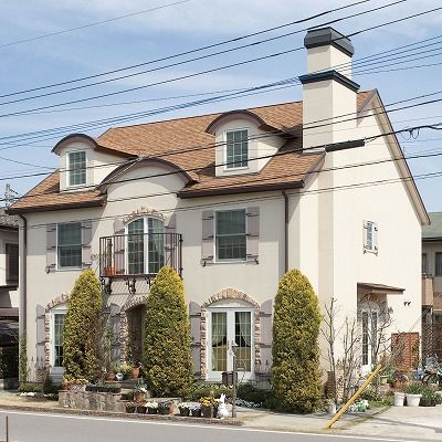 ニットーホーム ノスタルジーを覚えさせる様式美。家族の想い出と共に時を刻む住まいの建築実例画像2