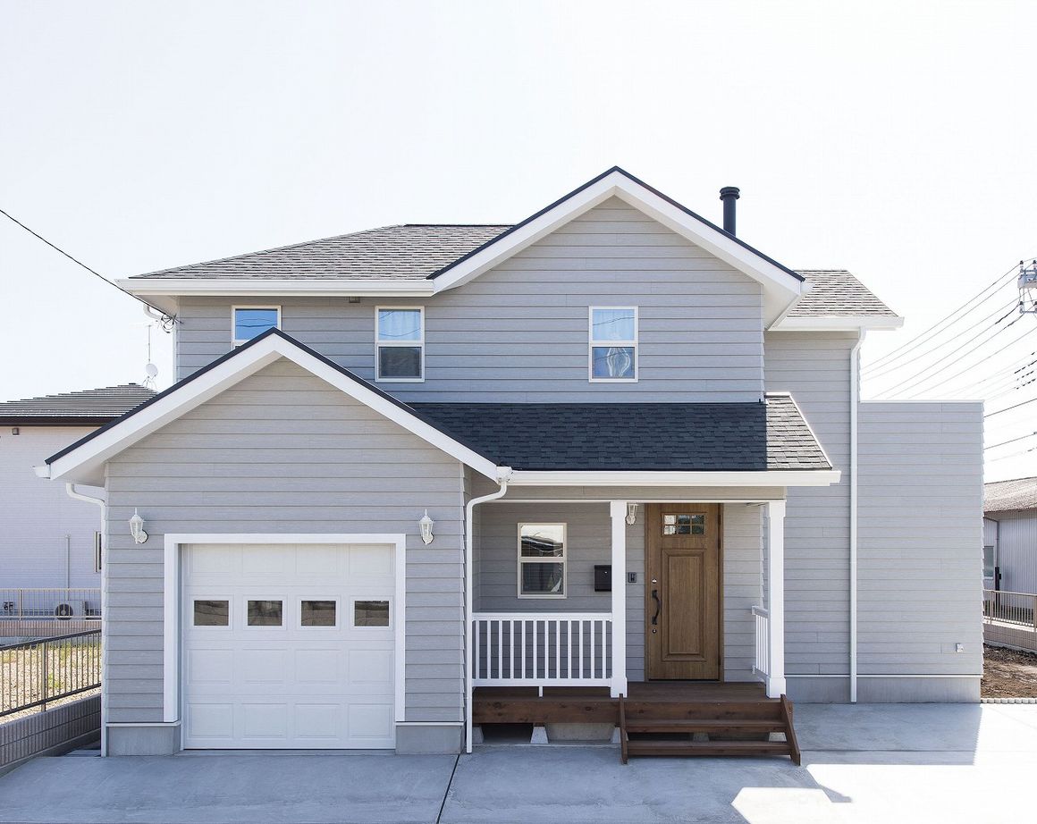 ニットーホーム 海を感じて暮らす、サーファーズガレージのある輸入住宅【ノースカントリースタイル】の建築実例画像1