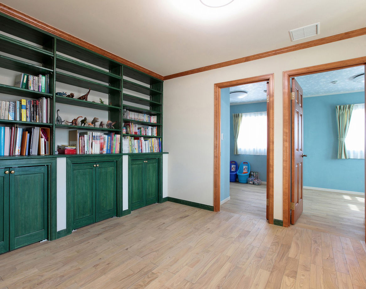 ニットーホーム 趣味を愉しむ大空間と叶えた頑強な躯体。真っ白な壁が眩しいフレンチクラシックの建築実例画像9