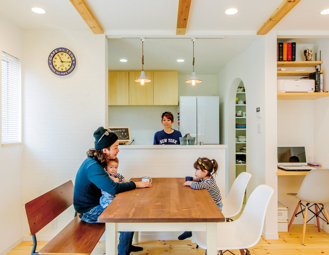 鈴木建設 【町田市/28坪/1920万円】スケルトン階段で繋がるロフト、無垢の床材にガルバリウム外観　理想が詰まった家の建築実例画像2