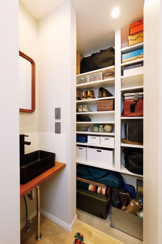 鈴木建設 【横浜市/25坪/無垢材/2000万円台】建築家と共に探し出した「自分好み」。予算とこだわりを両立した住まいの建築実例画像9