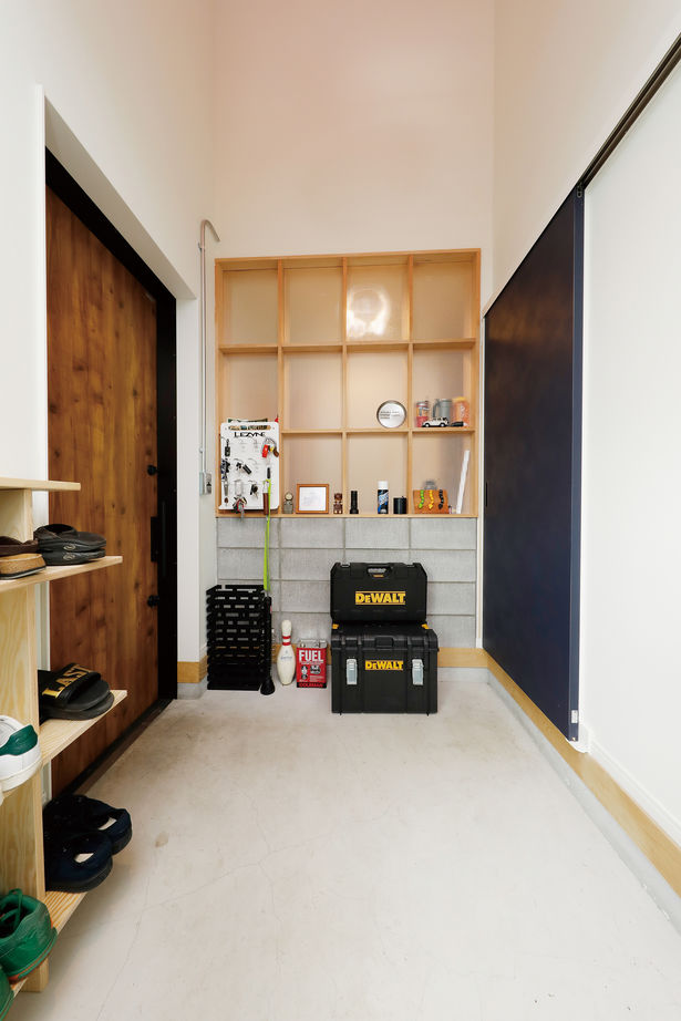 鈴木建設 【 三浦郡/36坪台/2000万円台】薪ストーブを眺めて暮らす。アウトドアスタイルを愉しむ住まいの建築実例画像3