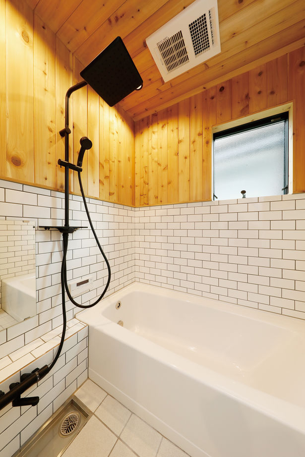 鈴木建設 【 三浦郡/36坪台/2000万円台】薪ストーブを眺めて暮らす。アウトドアスタイルを愉しむ住まいの建築実例画像5