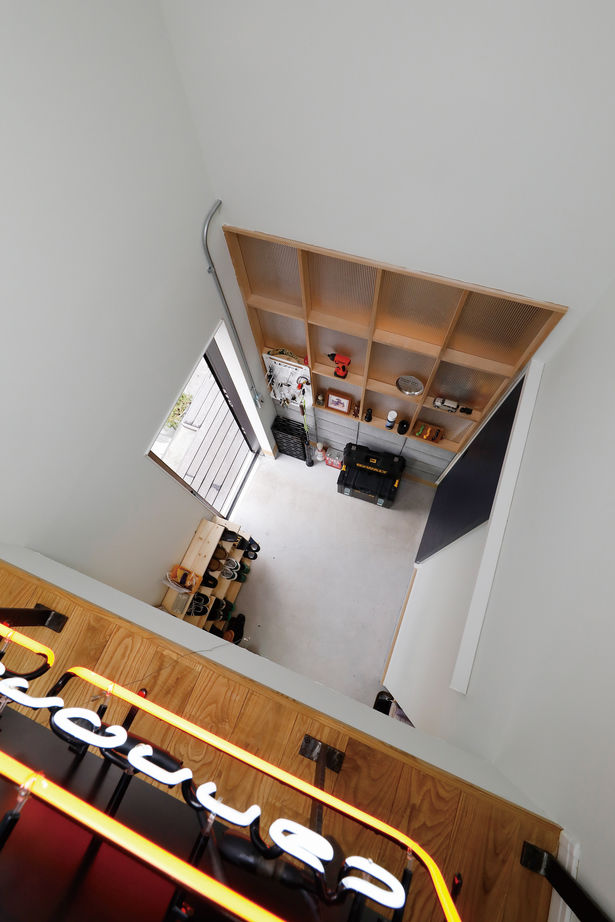 鈴木建設 【 三浦郡/36坪台/2000万円台】薪ストーブを眺めて暮らす。アウトドアスタイルを愉しむ住まいの建築実例画像8