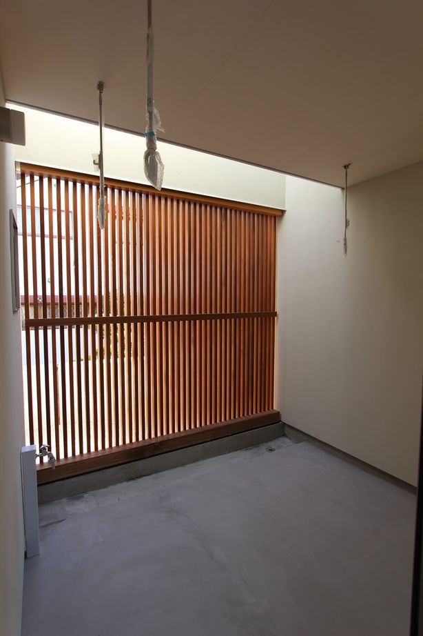 上山建設 【64.4坪/平屋/中庭】中庭のある家の建築実例画像4