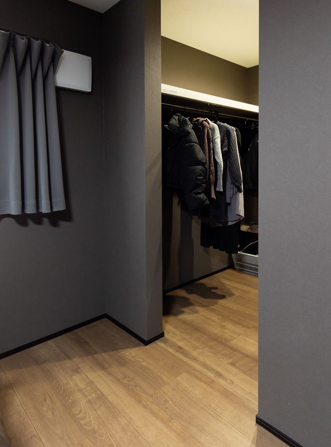 ZEH基準・炭の家 よかタウン 1000万円台【土地約36坪×4LDK×庭】広いリビングからランドリー、洗面・脱衣所へ「ぐるぐる回遊動線」の建築実例画像10