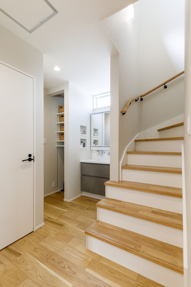 ZEH基準・炭の家 よかタウン 【30坪/4LDK】使いやすい家事動線と暖かいお家の建築実例画像4