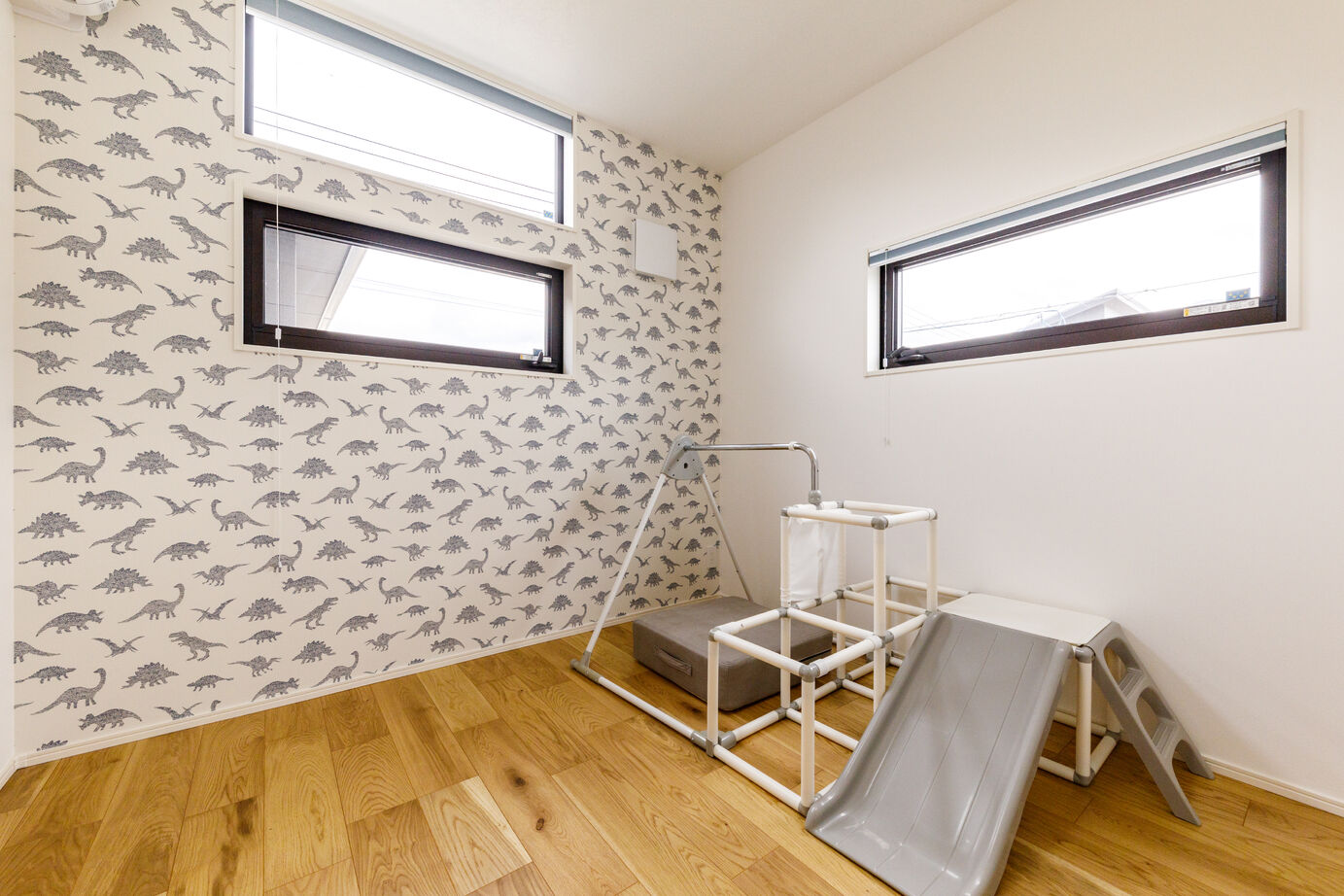 ZEH基準・炭の家 よかタウン 遊ぶ声も笑う顔も、キッチンから全部見える。見守りながら、自分の時間も大切に。の建築実例画像7