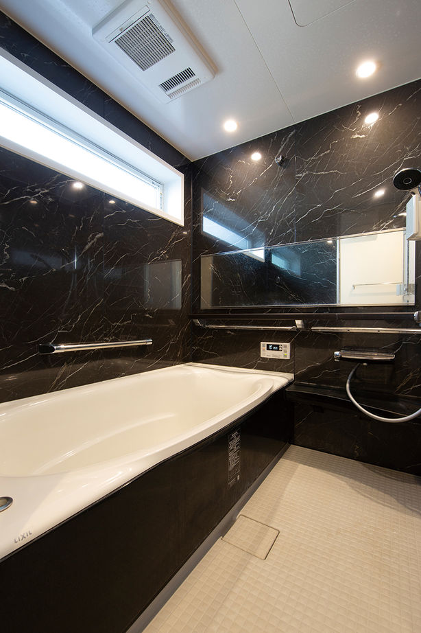 フォーライフ 【1000万円台/間取図有/狭小住宅/3階建て】経験とノウハウを活かし、16.4坪の敷地を有効活用の建築実例画像9