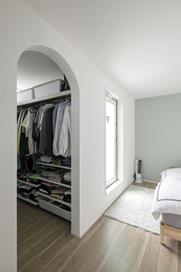 フォーライフ 【1500万円台/約30坪/間取図有/狭小住宅/吹き抜け】「息を飲むほど素敵！」。設計士と叶えた理想の3階建ての建築実例画像8