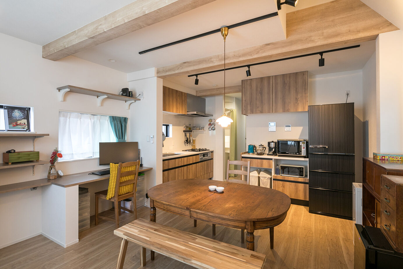 フォーライフ 【2100万円～2199万円／敷地14.3坪／2階リビング／間取図有】都内狭小地に叶えた3階建てのガレージハウスの建築実例画像10