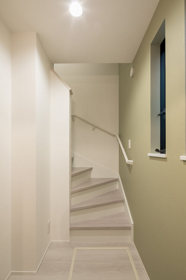 フォーライフ 【2100万円～2199万円／敷地14.3坪／2階リビング／間取図有】都内狭小地に叶えた3階建てのガレージハウスの建築実例画像15