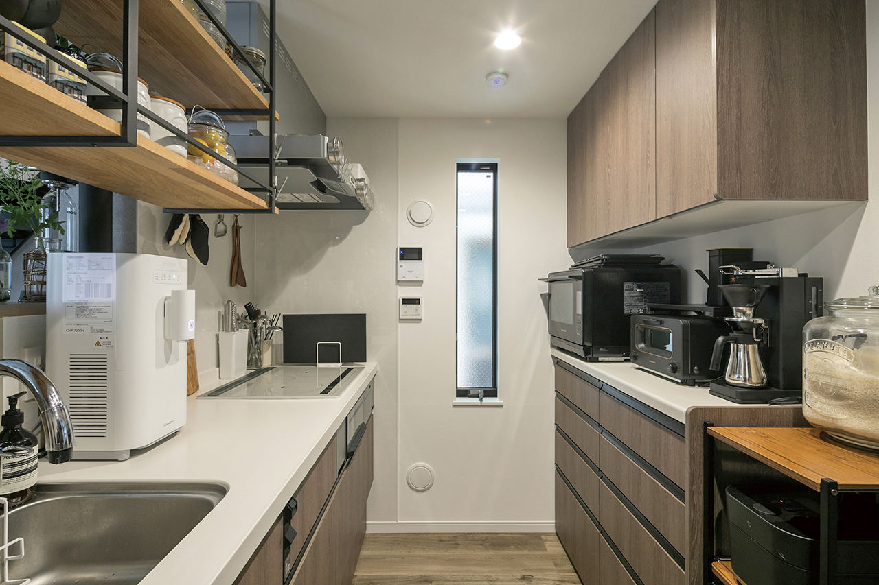 フォーライフ 【1500万円~1999万円/狭小住宅/３階建て/間取図有】約13坪の敷地に、家族５人が快適に暮らせる住空間を実現の建築実例画像4