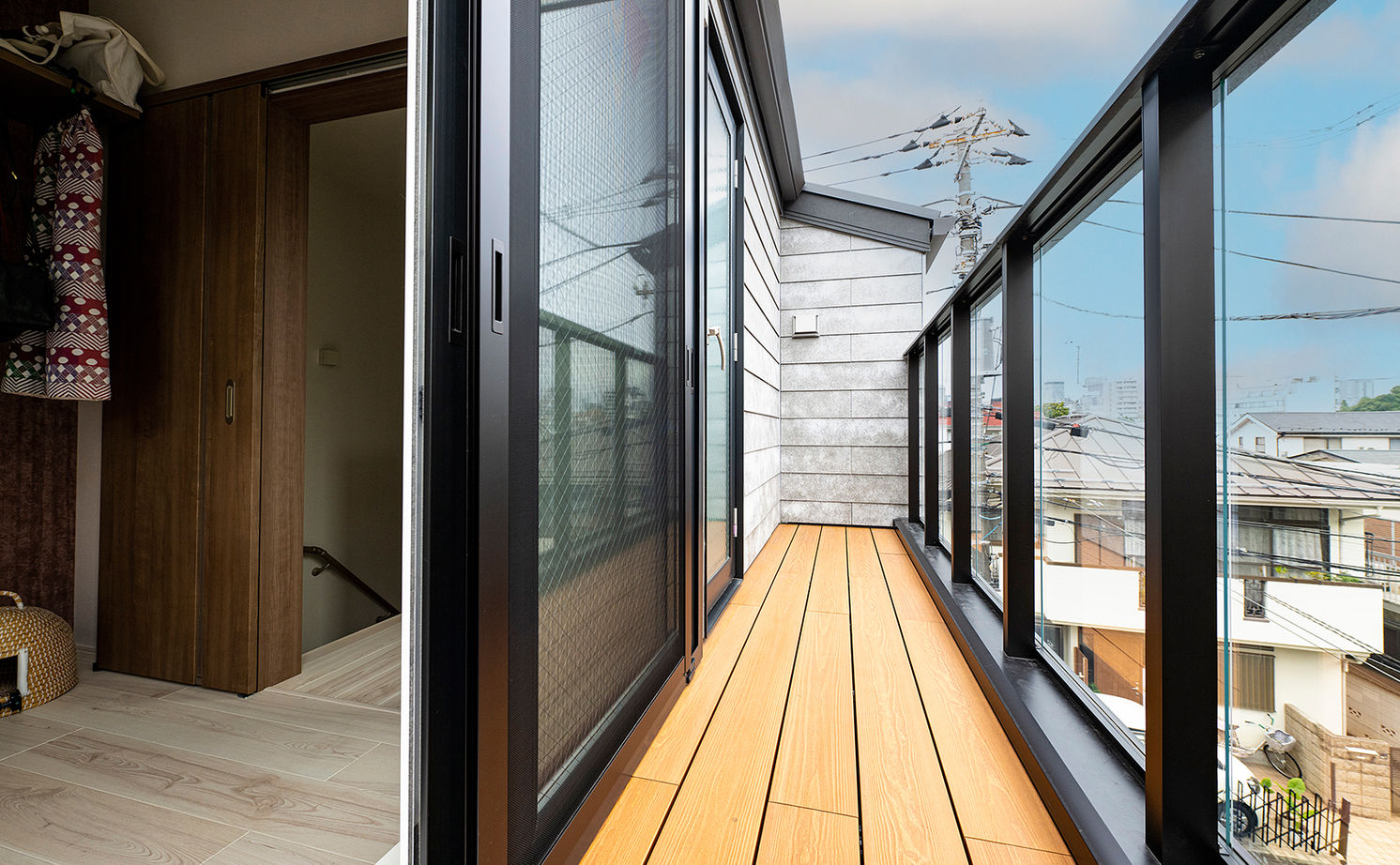 フォーライフ 【2500万円～2599万円／狭小3階建て／間取図有】陽当たりの良い角地のメリットを最大限に活かした住まいの建築実例画像8