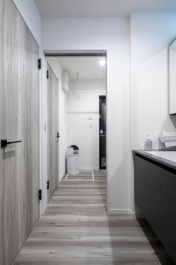 フォーライフ 【3400万円～3499万円／建て替え／屋上／間取図有】住み心地とデザイン性を両立した都市型二世帯住宅の建築実例画像6