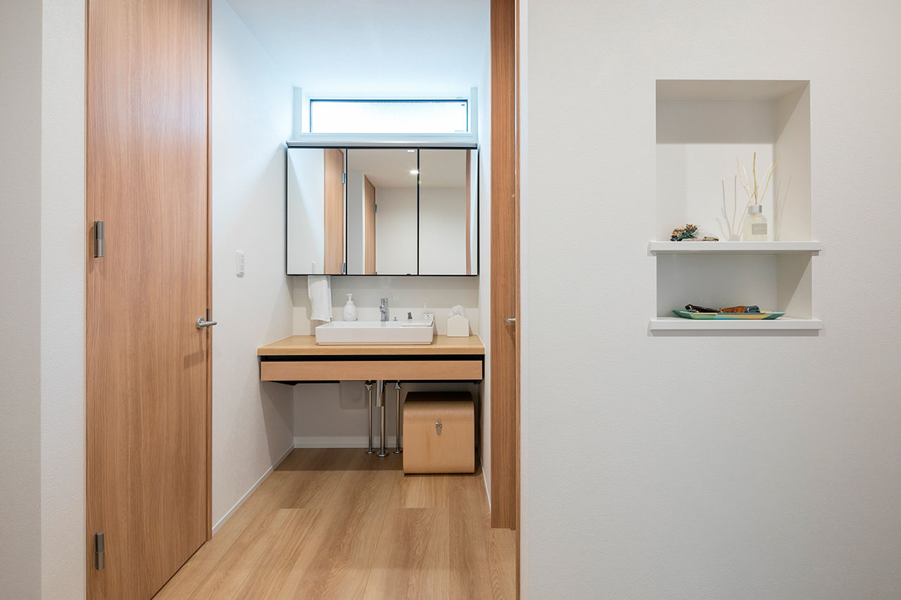 フォーライフ 【2700万円～2799万円／敷地16.2坪／間取図有】個性的な狭小・三角地に叶えた、お花見を楽しめる3階建ての建築実例画像9