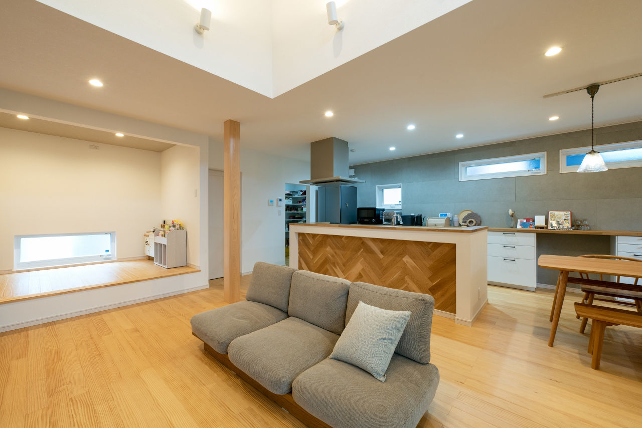 ソーラースマートグリッドホーム　三陽工務店 【2000万円台/趣味室/家事室/カビ抑制工法/間取り図有】エアコン一台でも冬は暖かく快適な暮らしを実現の建築実例画像5