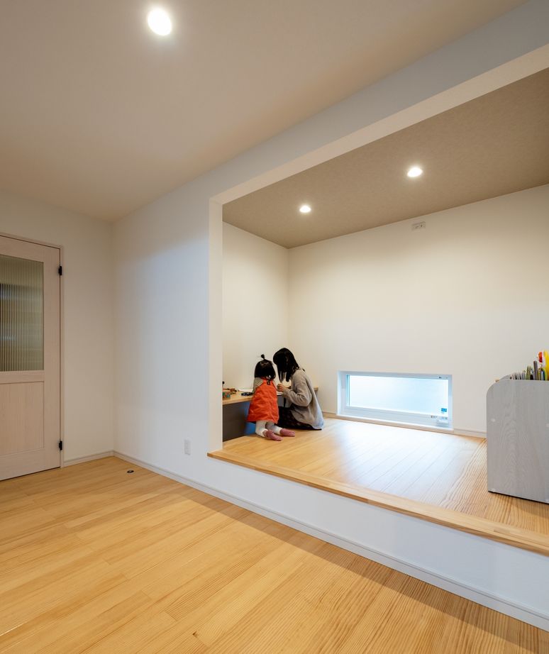 ソーラースマートグリッドホーム　三陽工務店 【2000万円台/趣味室/家事室/カビ抑制工法/間取り図有】エアコン一台でも冬は暖かく快適な暮らしを実現の建築実例画像6